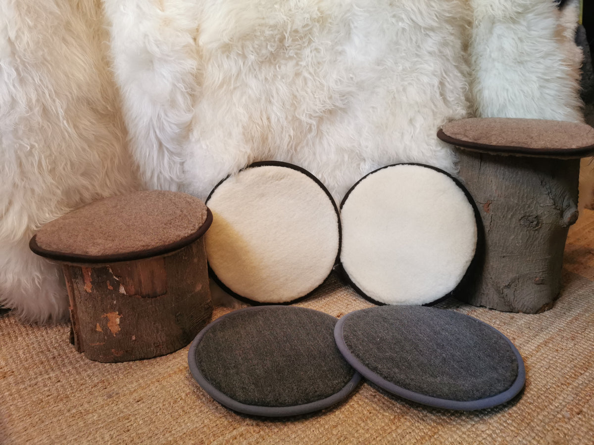 Round seat cushions, seat pads