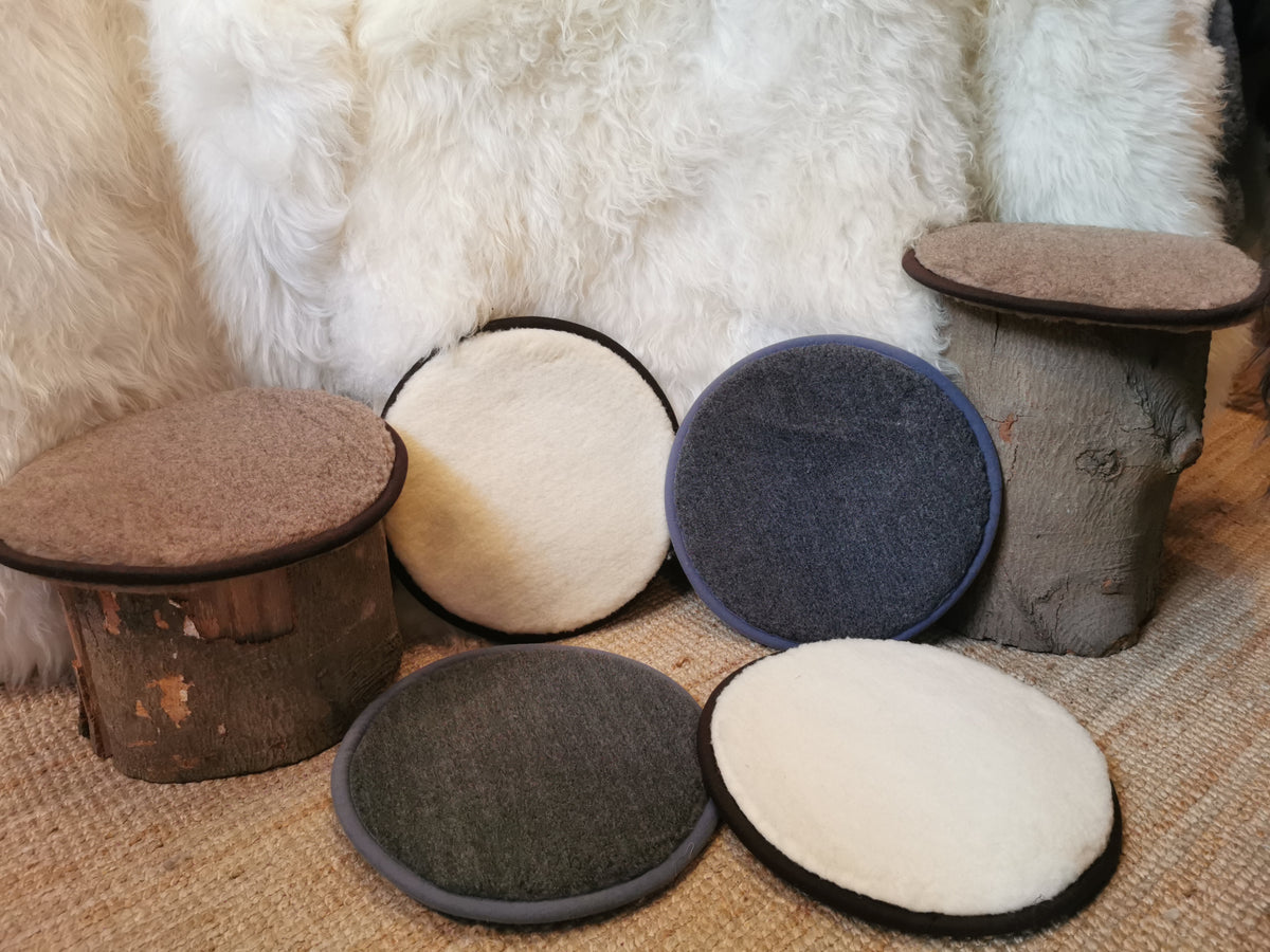 Round seat cushions, seat pads