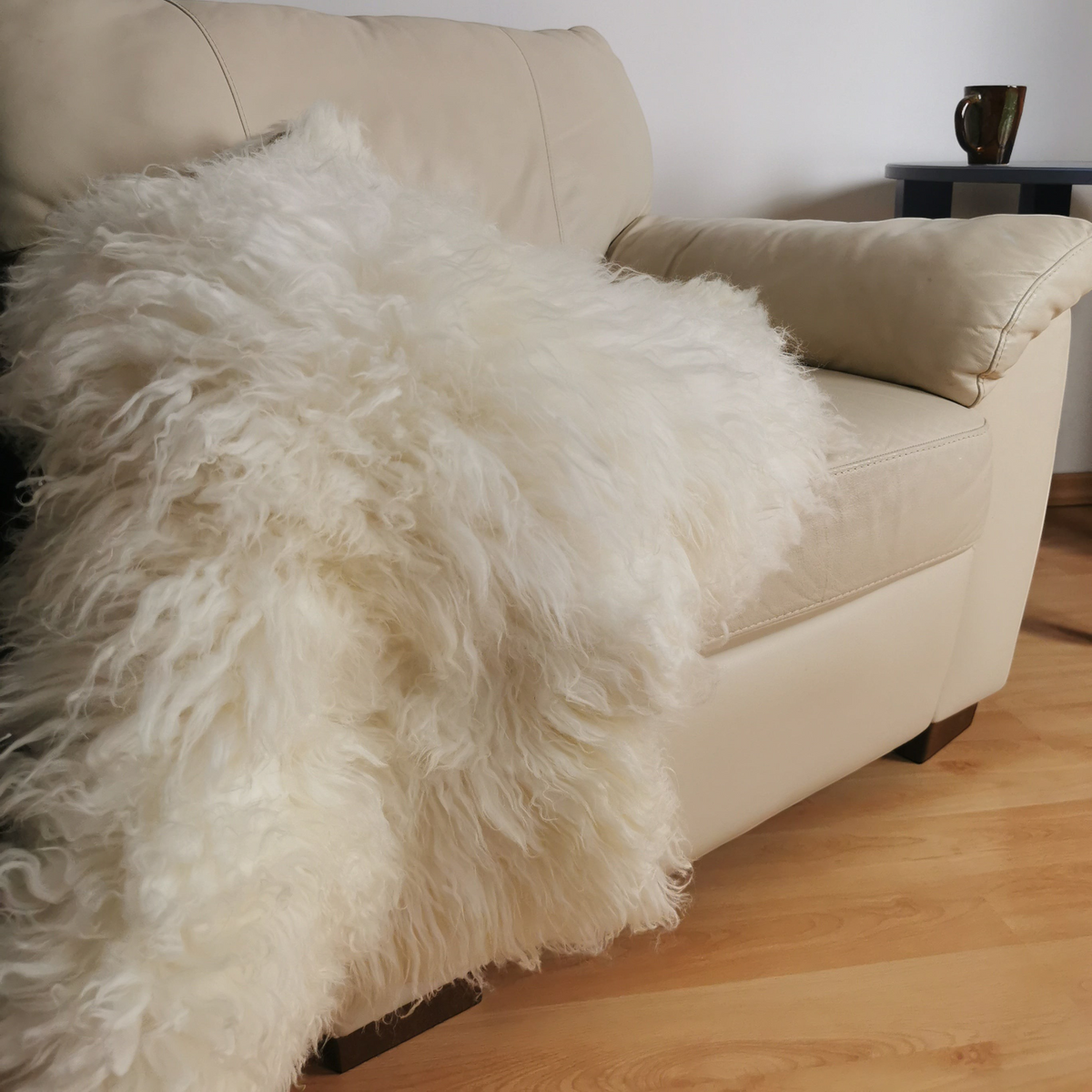 XXL Lammfell Schaffell Naturweiß Langhaar - 110-130 cm, 2. Wahl